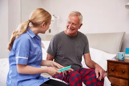 Les aides à domicile mayennaises touchées par la crise : "ça ne...